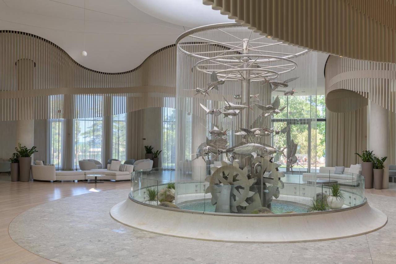 Hotel Ensana Aquahouse Saints Constantine and Helena Exteriér fotografie The lobby of the new building
