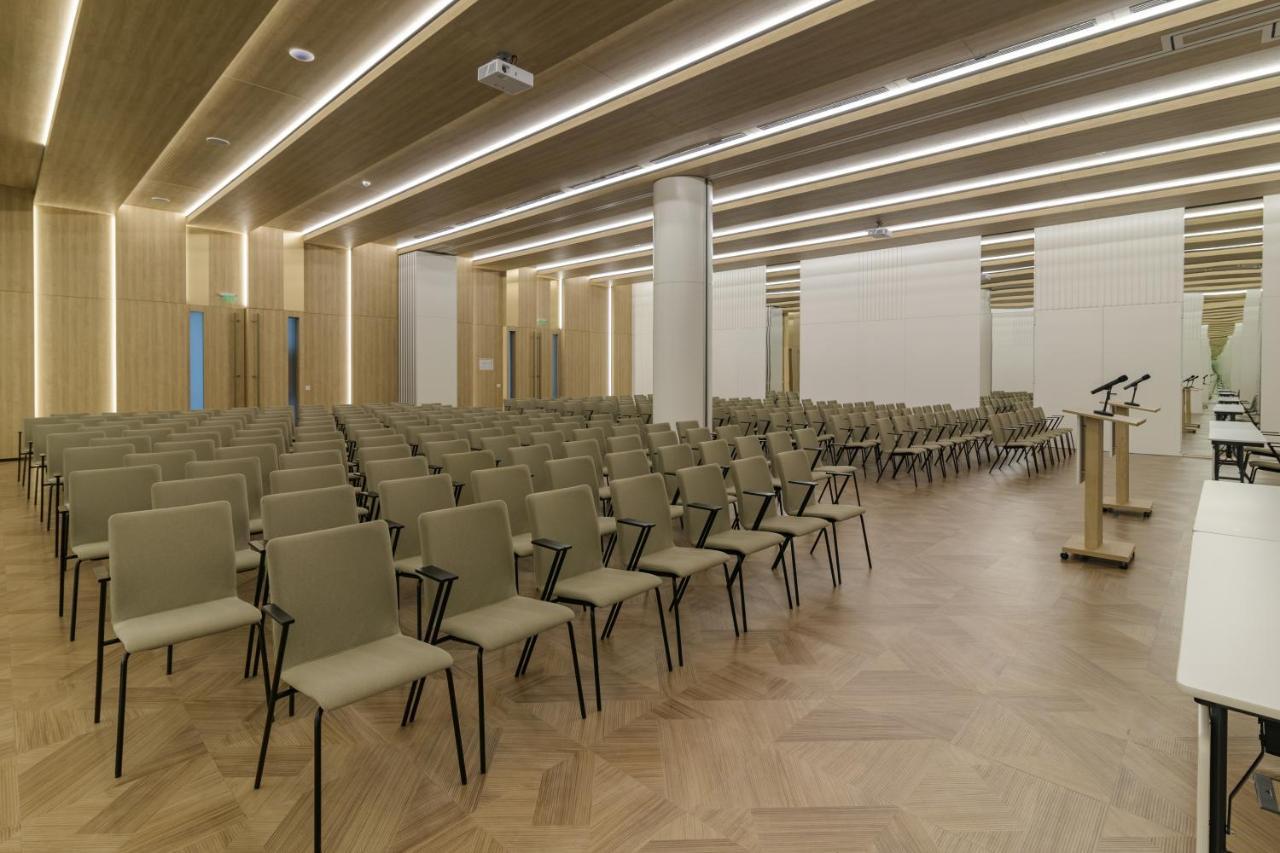 Hotel Ensana Aquahouse Saints Constantine and Helena Exteriér fotografie The main conference hall