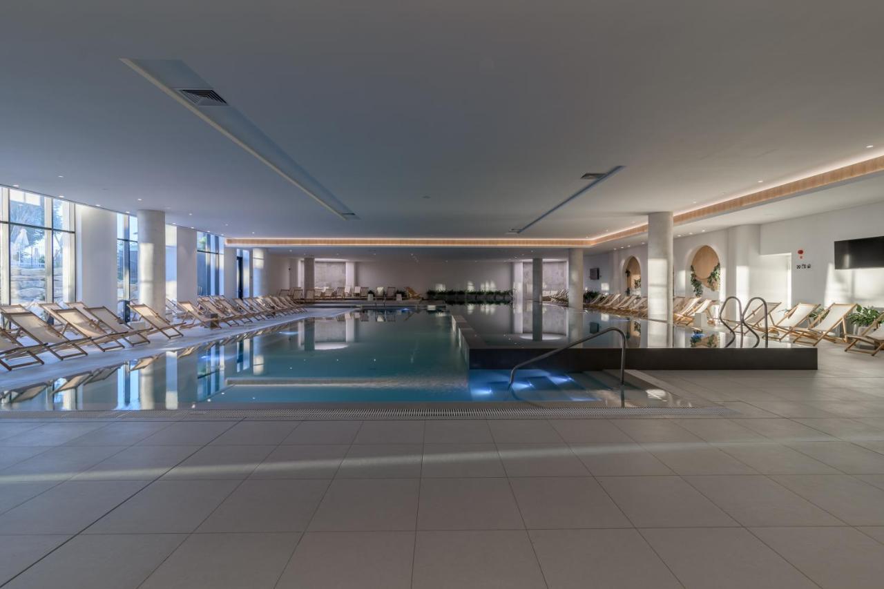 Hotel Ensana Aquahouse Saints Constantine and Helena Exteriér fotografie The pool at the Mandarin Oriental